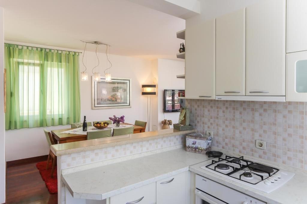Apartment Alma Дубровник Екстериор снимка